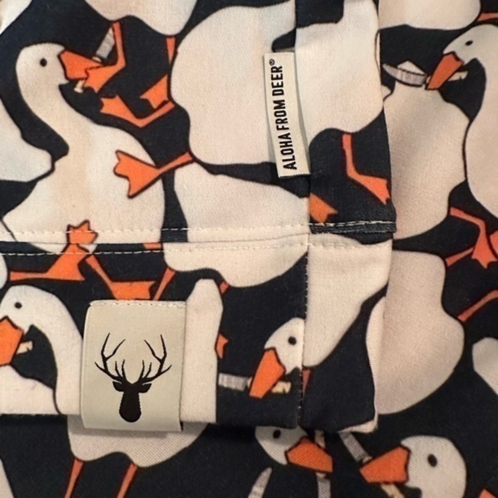 Aloha From Deer‎ Men’s “Multiple Stabs” Hoodie (Size XL) (NWOT) - Picture 6 of 10